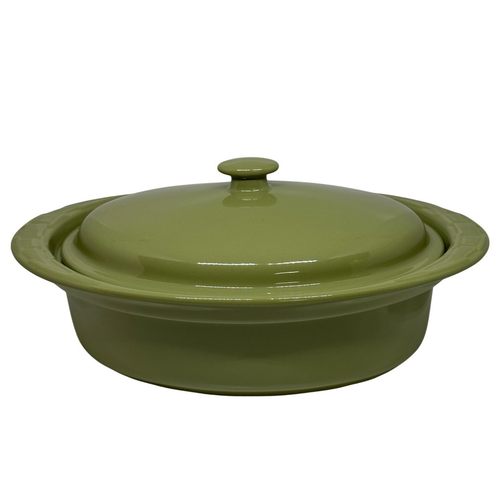 Longaberger Woven Traditions 3-Quart Pottery Roaster Sage Green Casserole Lid